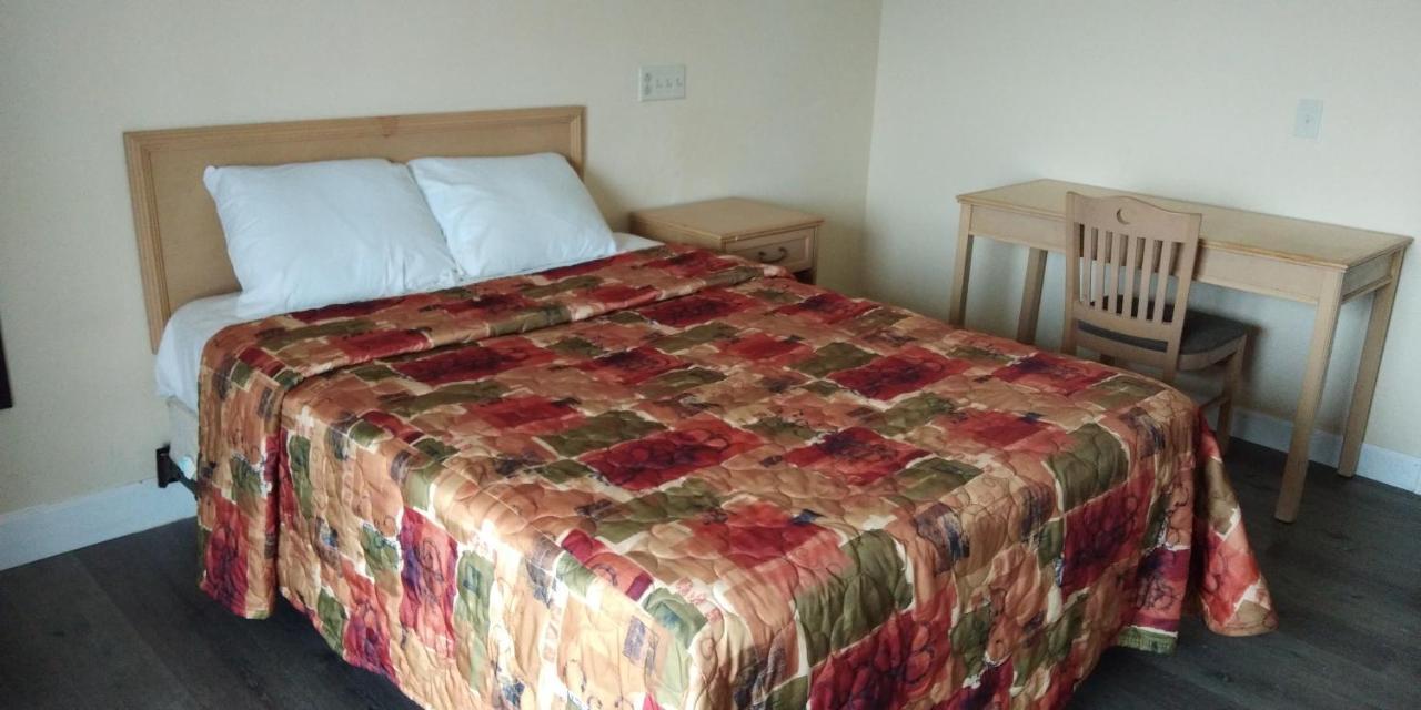 Spring Valley Inn Εξωτερικό φωτογραφία
