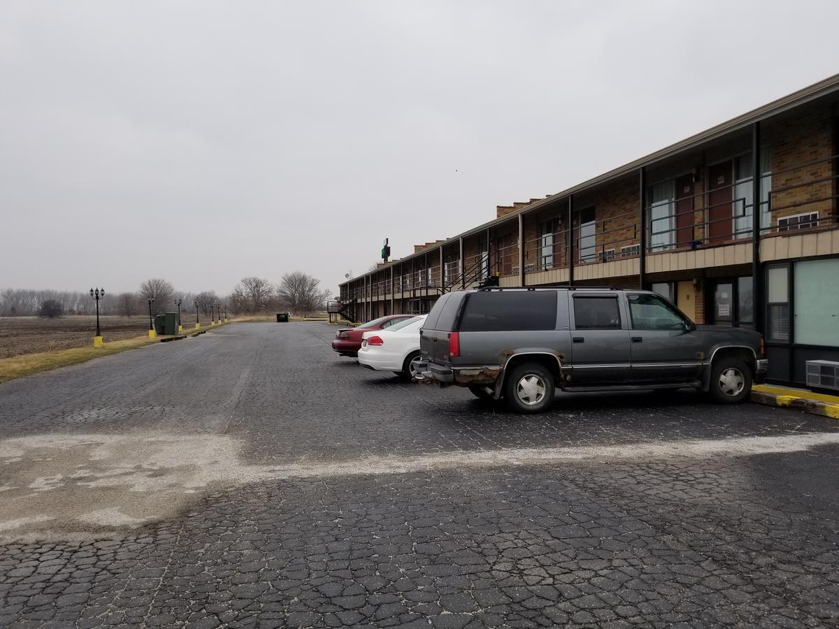 Spring Valley Inn Εξωτερικό φωτογραφία
